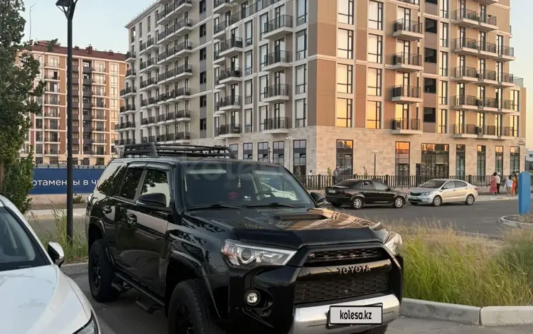 Toyota 4Runner 2019 года за 23 000 000 тг. в Актау
