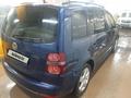 Volkswagen Touran 2009 годаfor3 900 000 тг. в Астана – фото 4