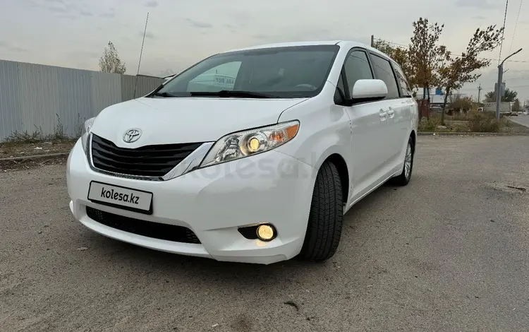 Toyota Sienna 2012 года за 11 700 000 тг. в Алматы