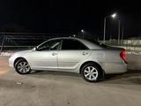 Toyota Camry 2002 годаүшін5 000 000 тг. в Алматы – фото 5