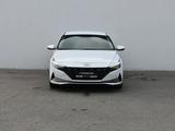 Hyundai Elantra Elegance 2022 года за 8 900 000 тг. в Атырау – фото 2