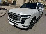 Toyota Land Cruiser 2023 года за 62 500 000 тг. в Астана – фото 2