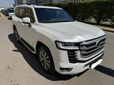Toyota Land Cruiser 2023 года за 62 500 000 тг. в Астана – фото 5