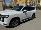 Toyota Land Cruiser 2023 года за 62 500 000 тг. в Астана – фото 3