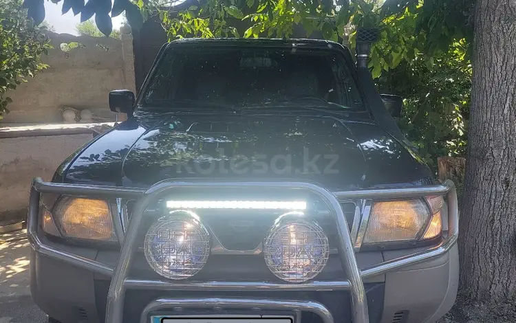 Nissan Patrol 1998 годаүшін6 300 000 тг. в Тараз