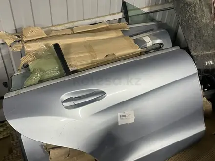 Задние двери на Мерседес CLS C 218 за 1 000 тг. в Алматы – фото 2