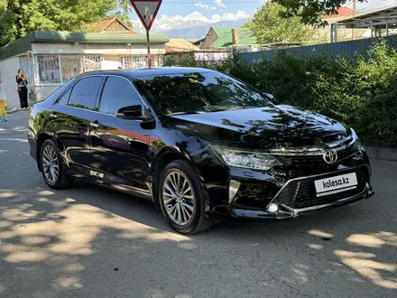 Toyota Camry 2017 года за 13 500 000 тг. в Алматы – фото 6