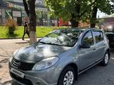 Renault Sandero 2010 годаүшін3 400 000 тг. в Алматы – фото 2