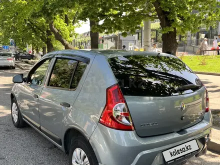 Renault Sandero 2010 года за 3 400 000 тг. в Алматы – фото 7