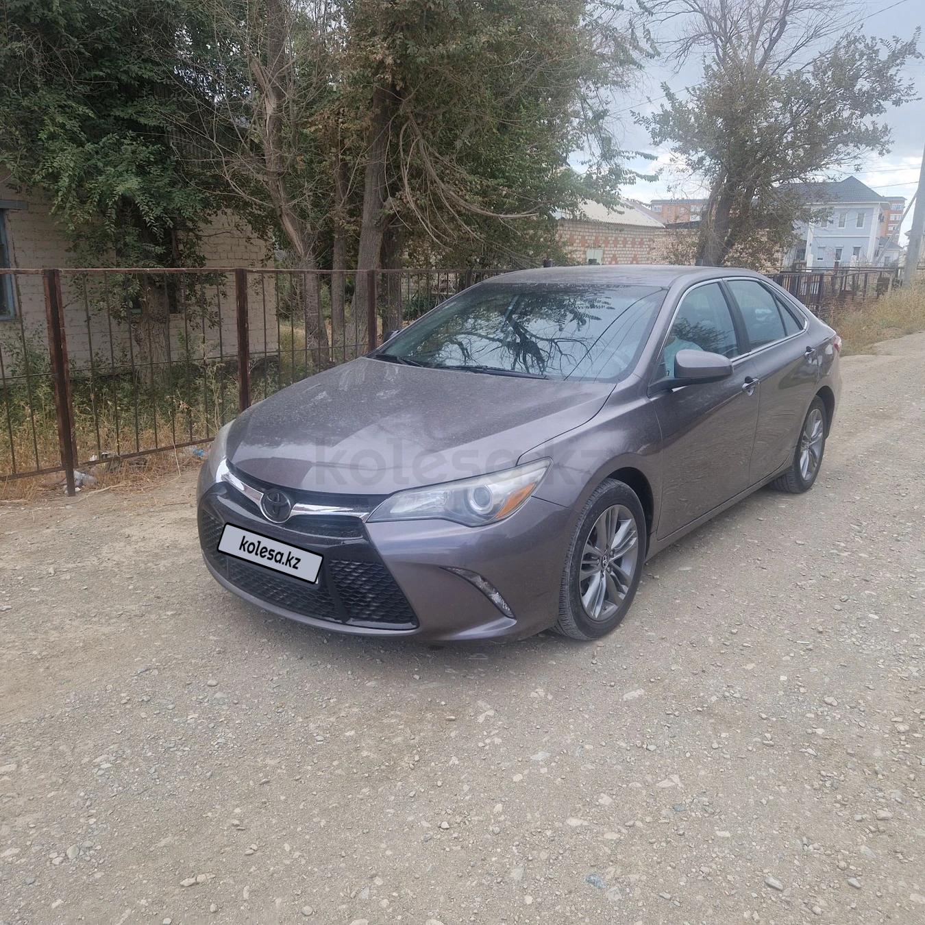 Toyota Camry 2016 г.