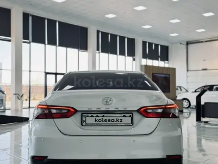 Toyota Camry 2022 года за 16 800 000 тг. в Туркестан – фото 7