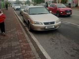 Toyota Camry 1999 года за 3 200 000 тг. в Шымкент – фото 2