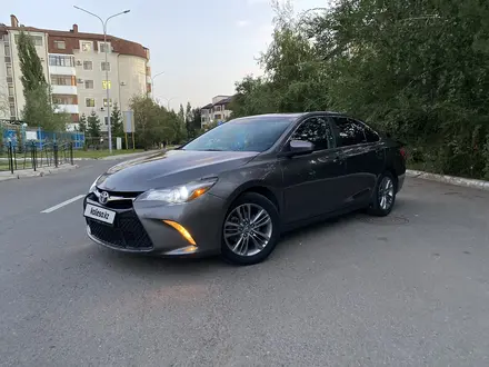 Toyota Camry 2015 года за 8 200 000 тг. в Астана – фото 2