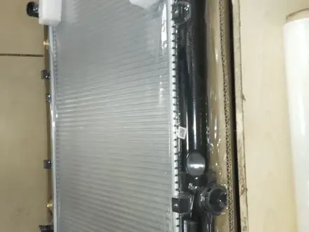 Радиатор охлаждения Хонда Одиссей за 1 000 тг. в Караганда