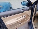 Volkswagen Jetta 2006 года за 3 000 000 тг. в Астана – фото 5