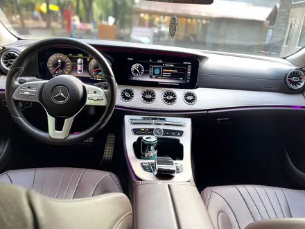 Mercedes-Benz CLS 450 2018 года за 28 000 000 тг. в Алматы – фото 5