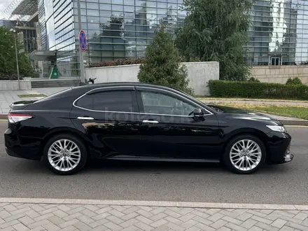 Toyota Camry 2020 года за 16 000 000 тг. в Алматы – фото 6