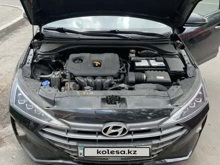 Hyundai Elantra 2020 года за 7 500 000 тг. в Алматы – фото 13