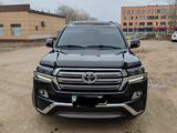 Toyota Land Cruiser 2016 года за 31 900 000 тг. в Павлодар