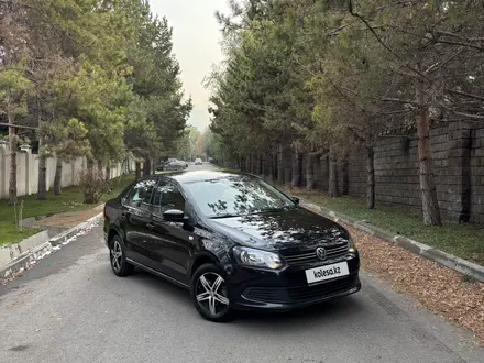 Volkswagen Polo 2013 года за 4 250 000 тг. в Алматы – фото 2