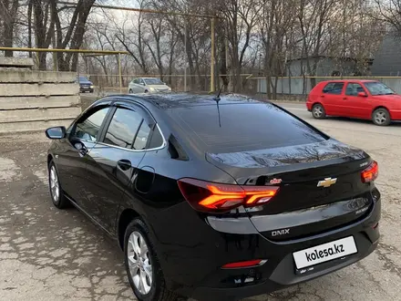 Chevrolet Onix 2023 года за 6 800 000 тг. в Алматы – фото 2