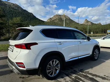 Hyundai Santa Fe 2019 года за 14 500 000 тг. в Астана – фото 3