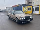 Mercedes-Benz E 230 1987 года за 1 000 000 тг. в Астана