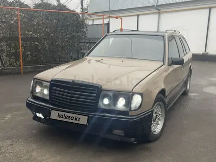 Mercedes-Benz E 230 1987 года за 1 000 000 тг. в Астана – фото 4