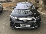 Toyota Camry 2017 года за 14 200 000 тг. в Павлодар – фото 2