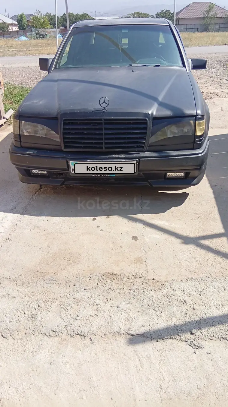 Mercedes-Benz E-Class, 1990