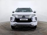 Mitsubishi Pajero Sport 2020 годаfor15 590 000 тг. в Астана – фото 2