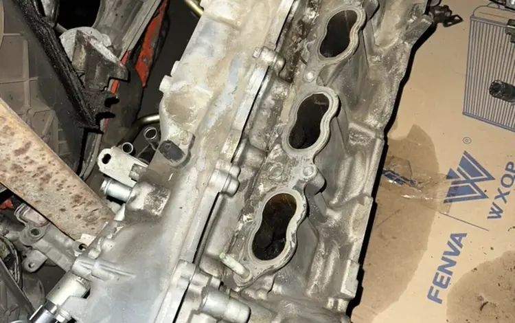 ГБЦ головка 1UR 4.6 LC200 за 250 000 тг. в Семей