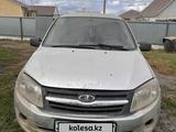 ВАЗ (Lada) Granta 2190 2013 года за 700 000 тг. в Уральск – фото 2