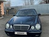 Mercedes-Benz E 200 2001 годаүшін3 400 000 тг. в Лисаковск