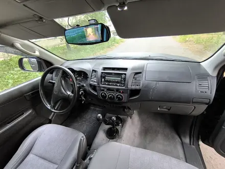 Toyota Hilux 2013 года за 9 500 000 тг. в Алматы – фото 18