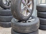 Диски R17 с шинами на Subaru Outback. за 250 000 тг. в Алматы