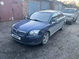 Toyota Avensis 2006 года за 2 350 000 тг. в Усть-Каменогорск – фото 2