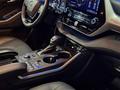 Toyota Highlander 2021 года за 21 000 000 тг. в Шымкент – фото 4