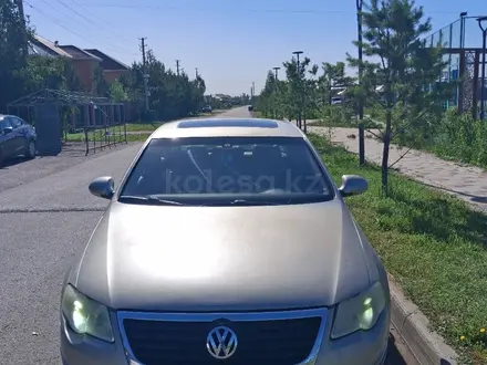 Volkswagen Passat 2006 года за 2 500 000 тг. в Астана – фото 10