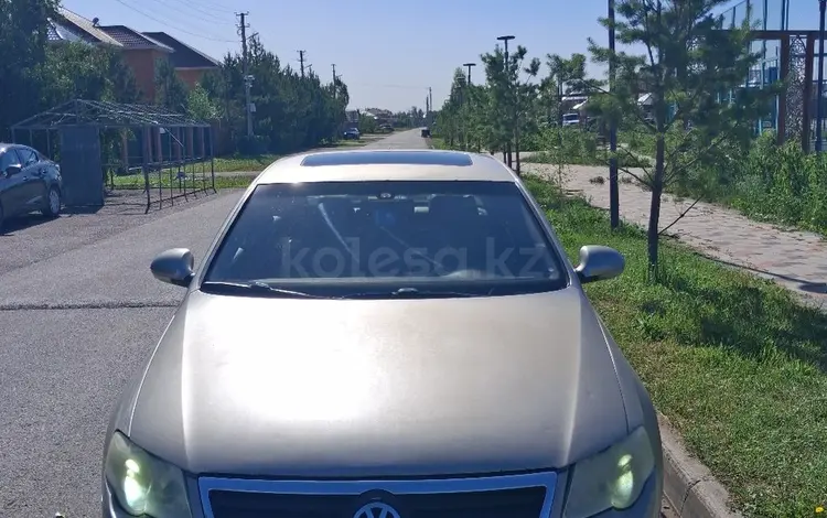 Volkswagen Passat 2006 годаүшін2 500 000 тг. в Астана