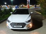 Hyundai Elantra 2018 годаүшін7 500 000 тг. в Семей – фото 3