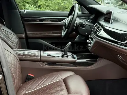 BMW 740 XDrive 3.0 2020 года за 35 000 000 тг. в Астана – фото 14
