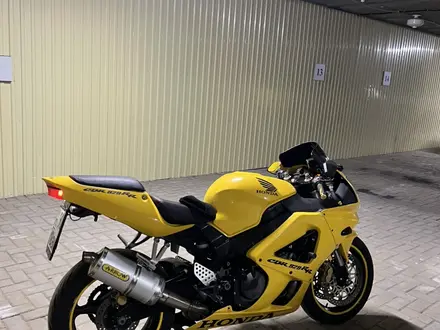 Honda  CBR 929RR Fireblade 2001 года за 2 000 000 тг. в Астана – фото 18