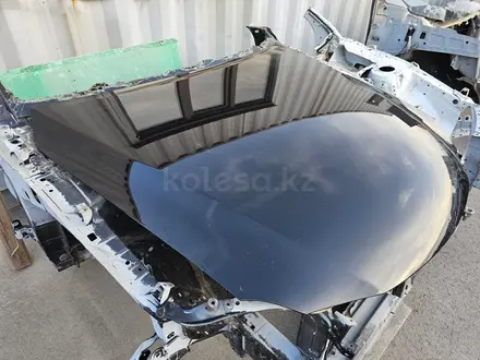 Капот на LEXUS IS 250/300/350 с 2005 по 2013 г. В. за 120 000 тг. в Алматы