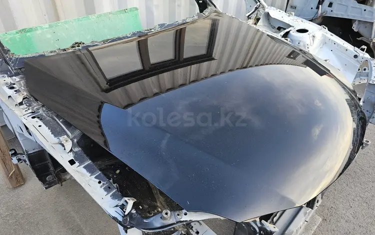 Капот на LEXUS IS 250/300/350 с 2005 по 2013 г. В. за 120 000 тг. в Алматы