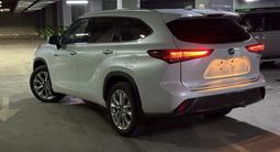 Toyota Highlander 2021 годаfor29 900 000 тг. в Алматы – фото 3