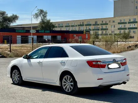 Toyota Camry 2013 года за 9 000 000 тг. в Жанаозен – фото 2