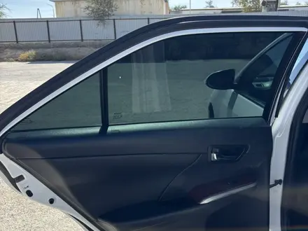 Toyota Camry 2013 года за 9 000 000 тг. в Жанаозен – фото 15