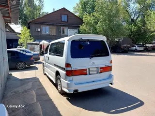 Toyota Granvia, 1997