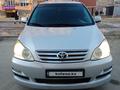 Toyota Avensis Verso 2004 годаүшін4 600 000 тг. в Атырау – фото 2